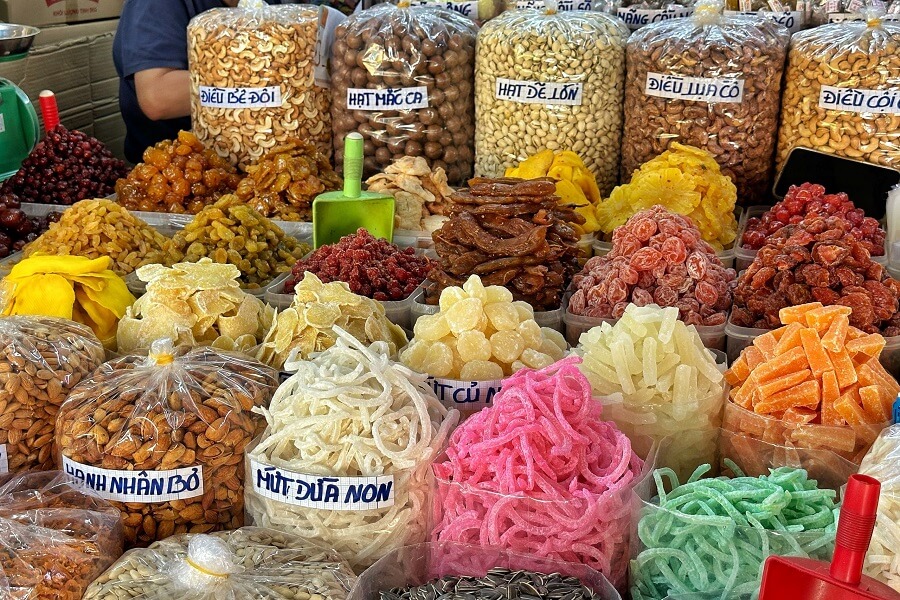 Mut Tet - Student Exchange