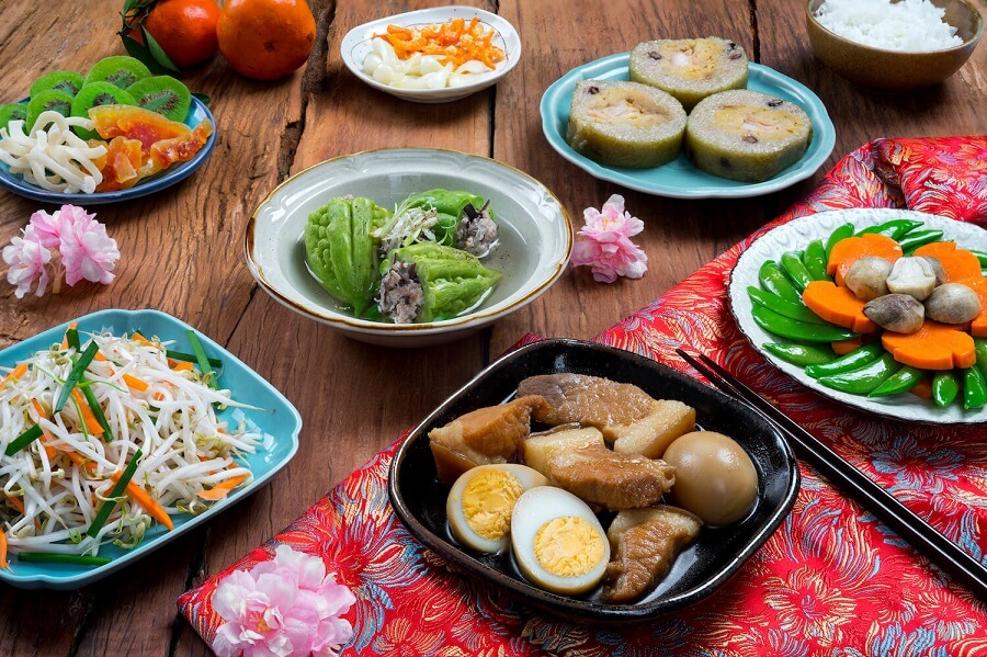 Vietnamese Lunar New Year Food - Student Exchange