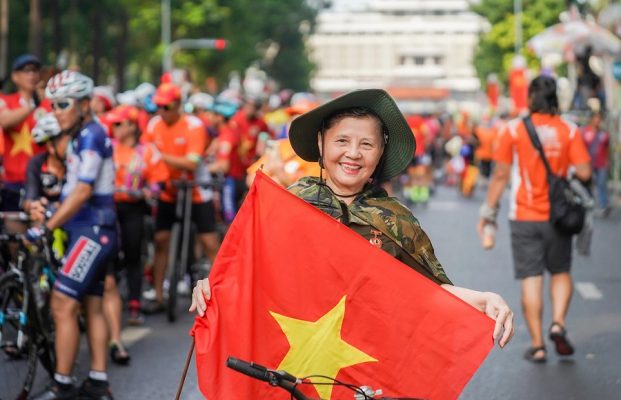 Vietnamese Reunification Day - Student Exchange Vietnam