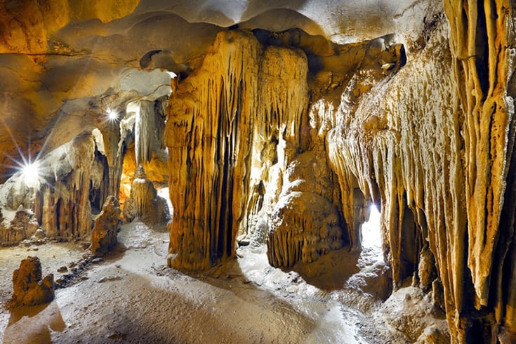 8 Famous Halong Bay Caves and Caves Worth a Visit in Vietnam