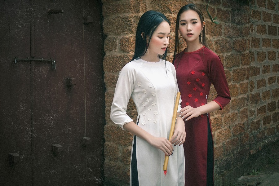 Ao Dai Student Exchange