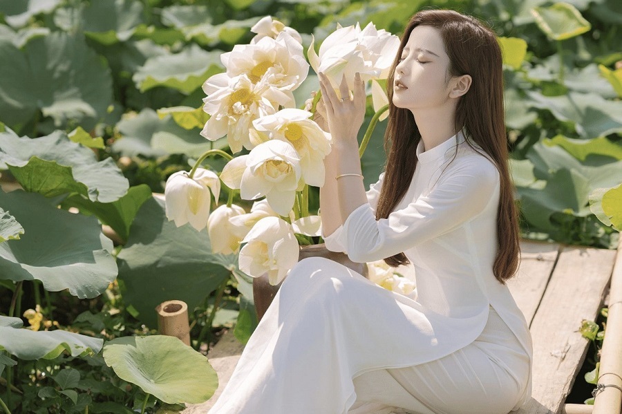 Ao Dai Student Exchange