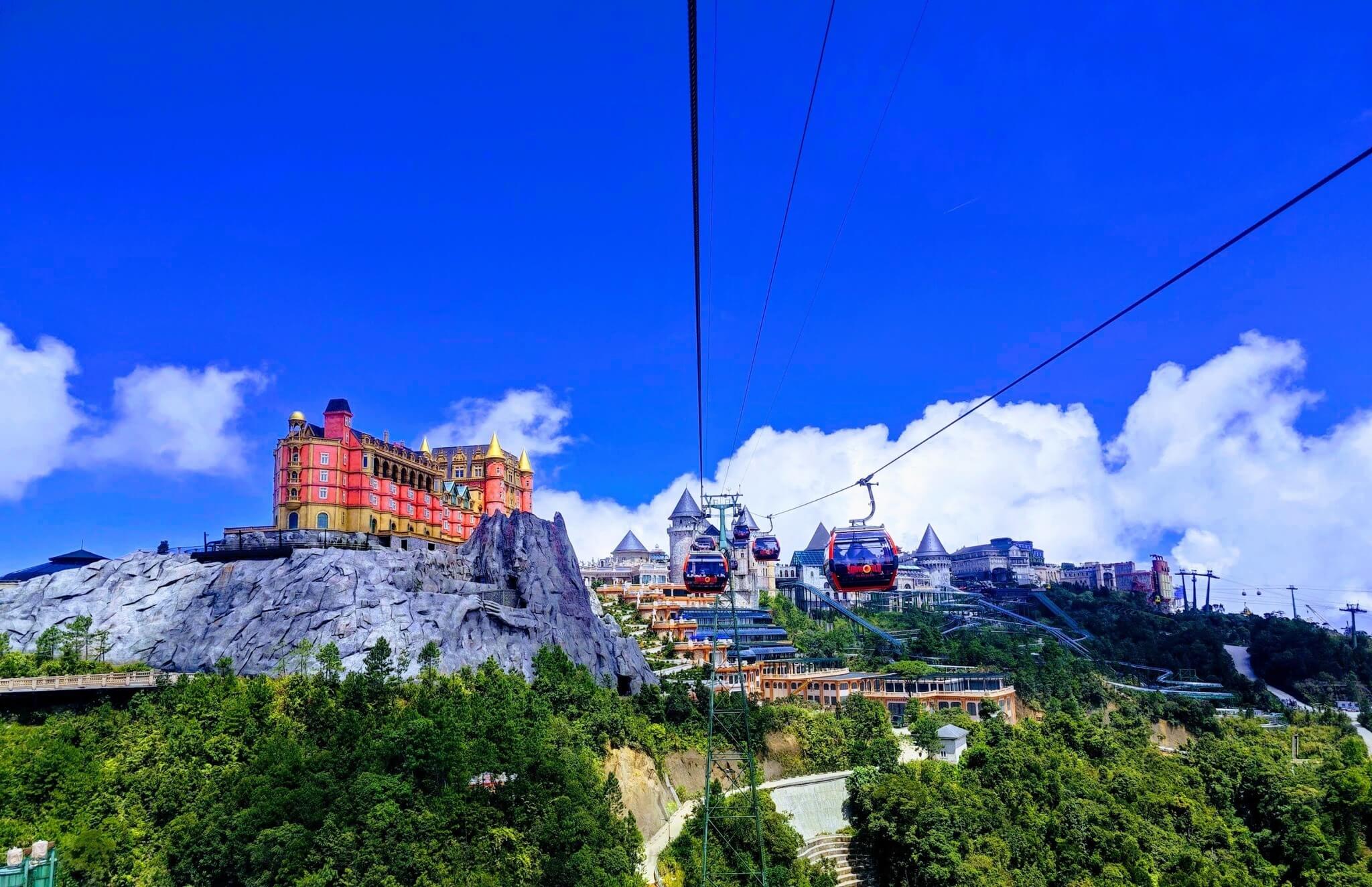 Ba Na Hills Flower Garden- Vietnam Student Exchange