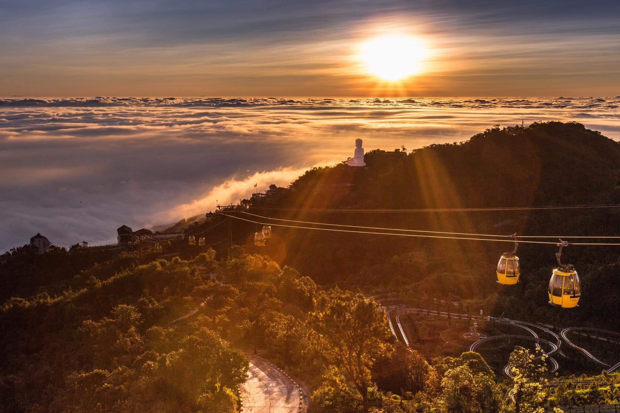 Ba Na Hills Flower Garden- Vietnam Student Exchange