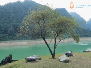 Hanoi To Cao Bang By Car - Student Exchange