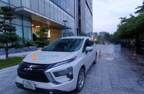 Hanoi to HaiDuong by private car- Vietnam Student Exchange Travel