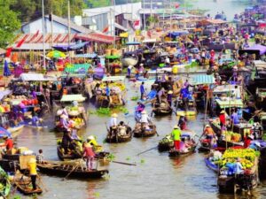 Ho Chi Minh to Cai Be by private car- Vietnam Student Exchange Travel