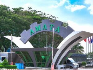 Ho Chi Minh to Dong Nai by private car- Vietnam Student Exchange Travel