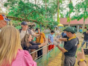 Ho Chi Minh to My Tho by private car- Vietnam Student Exchange Travel