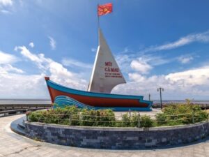 Ho Chi Minh to Ca Mau by private car- Vietnam Student Exchange Travel