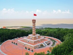 Ho Chi Minh to Ca Mau by private car- Vietnam Student Exchange Travel