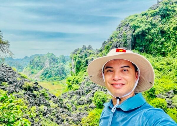 Pu Luong to Ninh Binh by private car- Vietnam Student Exchange Travel