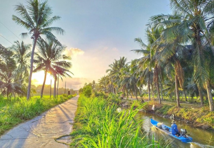 Ho Chi Minh to Ben Tre by private car- Vietnam Student Exchange Travel