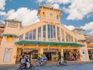 Ho Chi Minh to Can Tho by private car- Vietnam Student Exchange Travel