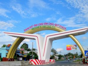 Ho Chi Minh to Vinh Long by private car- Vietnam Student Exchange Travel