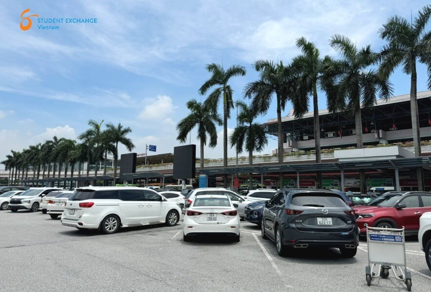 Phu Cat Airport To Zannier Hotels Bai San Ho Transfer- Vietnam Student Exchange Travel