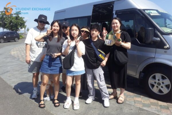 Sapa To Moc Chau Private Car - Student Exchange