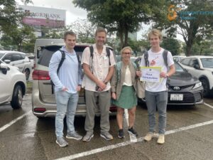 Mu Cang Chai To Ninh Binh By Private Car Rental - Student Exchage