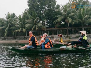 Mu Cang Chai To Ninh Binh Private Car Rental - Student Exchage