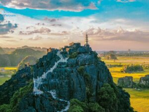 Private Car From Ha Giang To Ninh Binh Transfer - Student Exchange