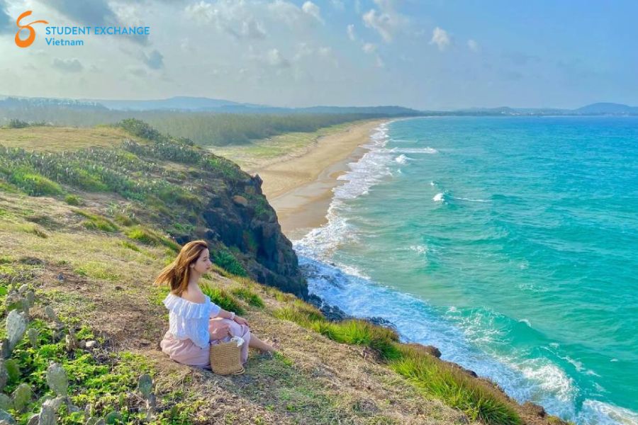 Quy Nhon to Tuy Hoa Private Car - Student Exchange