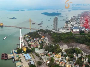 Ha Giang To Halong Bay Private Car - Student Exchange