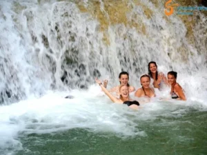 Halong Bay To Pu Luong By Car - Student Exchange