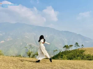 Private car Halong Bay to Ta Xua - Student Exchange Vietnam