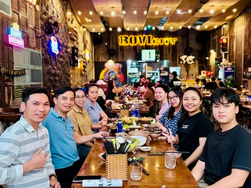 Vietnam Private Car Transfers team